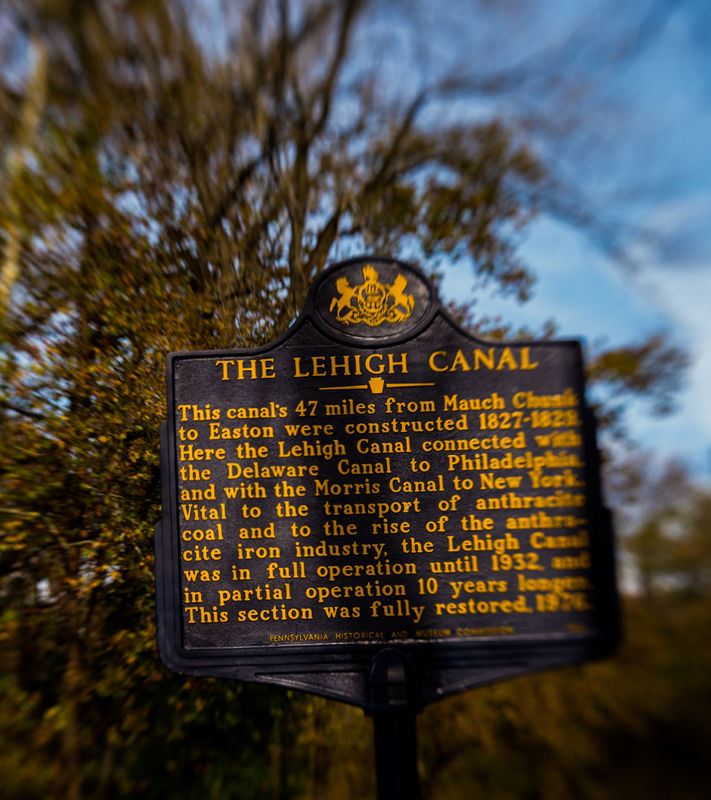 The Lehigh Canal information sign